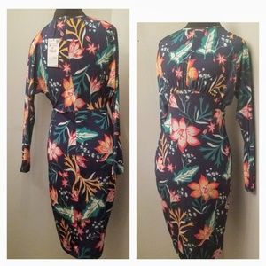 Zara Dresses - Zara Floral long sleeve dress Zara Dresses - Zara Floral long sleeve dress